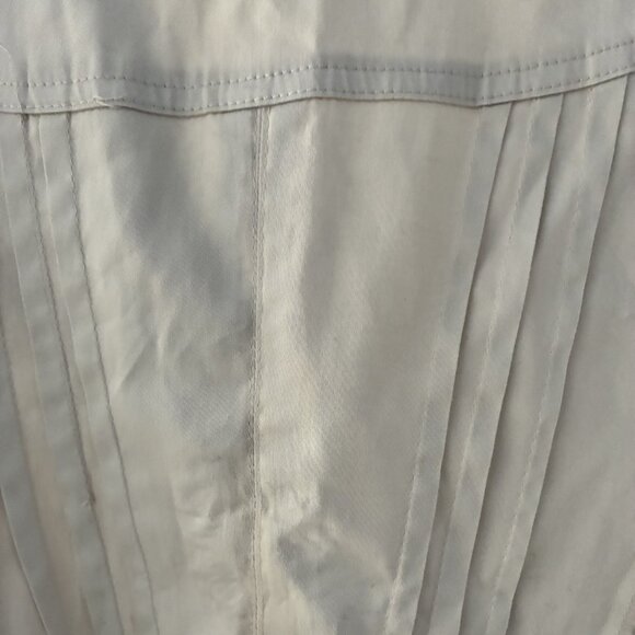 Vintage jacket- Size Medium  beaded pearl and faux diamond studs in areas/beige - Picture 4 of 7